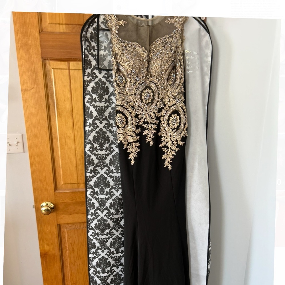 Elegant Black and Gold Women's Dress